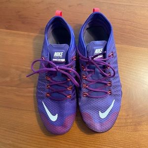 Nike Women’s Cross Bionic 1.0. Size 7.  Excellent condition.